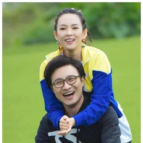 明星离婚风波频发，娱乐圈爱情为何难长久？