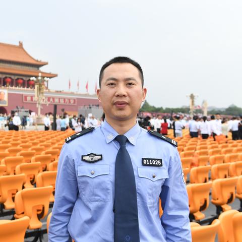 七一勋章颁授，致敬平凡英雄，礼赞时代楷模