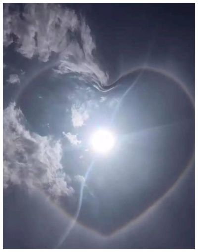 杭州神秘天空奇观，鹊桥现身？