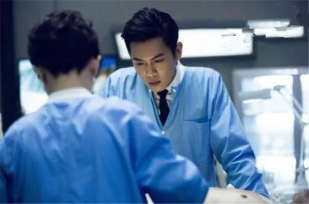 秦明法医的中年危机挑战