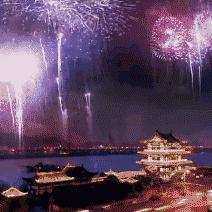 120秒浓缩璀璨跨年烟火秀，时光之宴惊艳绽放