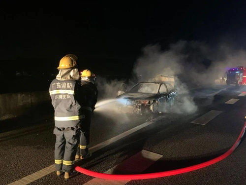 无声燃烧，坠机现场的隐形杀手与救援者的生死抉择