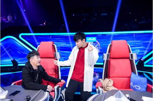 ALIN陪跑5次终成金曲歌后，坚持与梦想的璀璨闪耀