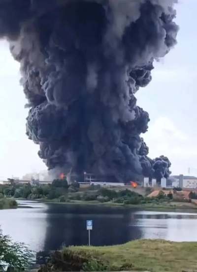 江西贵溪化工厂爆炸事故，安全警钟长鸣，生命至上