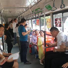 规则与人性的博弈，公交喷雾事件背后的深层拷问