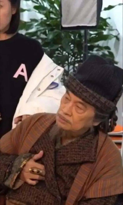 吴孟达生前最后一条朋友圈曝光，谢谢你，老搭档