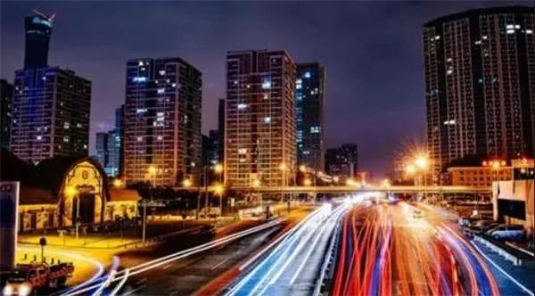 大象网都市频道，城市生活多彩窗口的精彩呈现