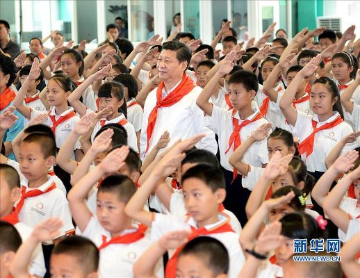 父母教会我，照亮成长之路——2014开学第一课温暖回顾