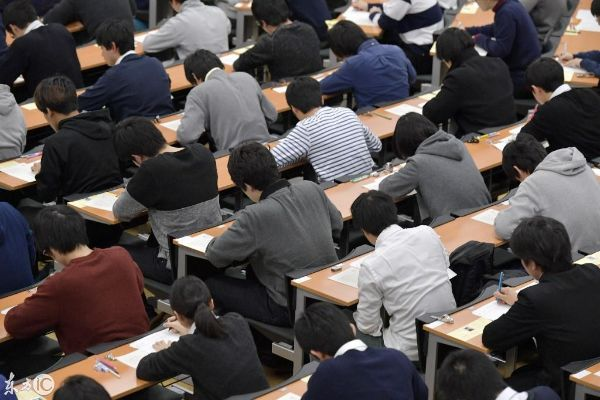 日本研究生入学考试，跨越学术门槛的关键一步