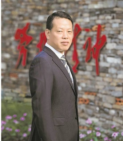 时代浪潮中的奋斗者——干永平