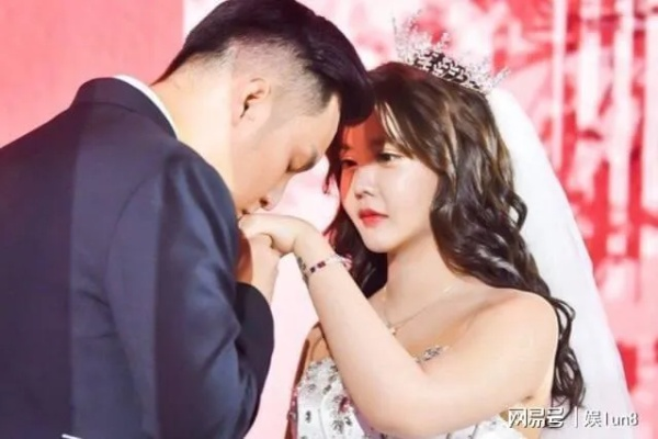 韩安冉回应四婚，自我成长与公众审视下的情感选择