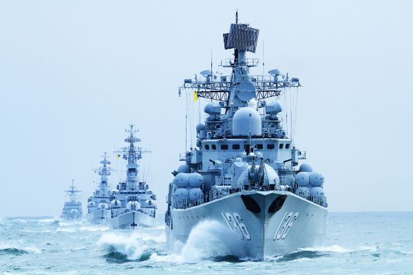 中国海军远海演习，战略转型中的和平力量彰显