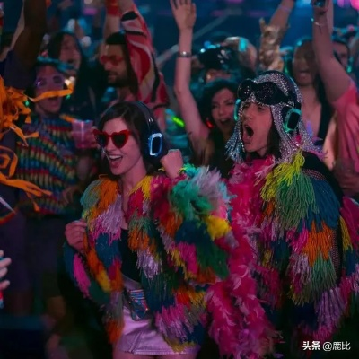 性解放浪潮下的自由派对，一场社会镜像中的集体狂欢