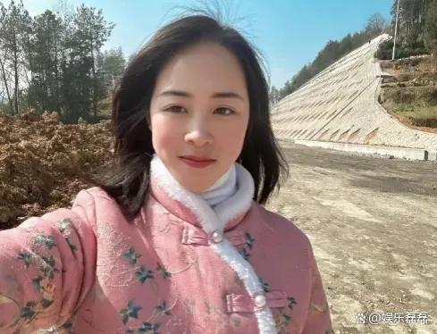 博主农村细妹离世，脑溢血悲剧引发社会关注与哀痛